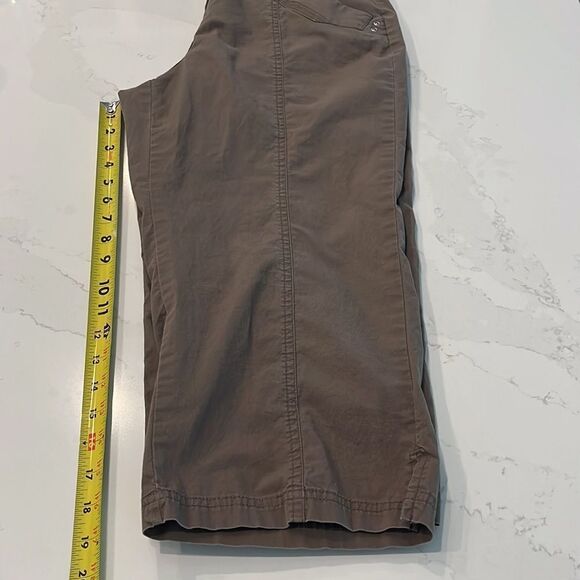 Lulu B brown capri pants-FREE w/bundle purchase - Picture 9 of 9